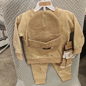 Charming Beige Bear Print Kids Set